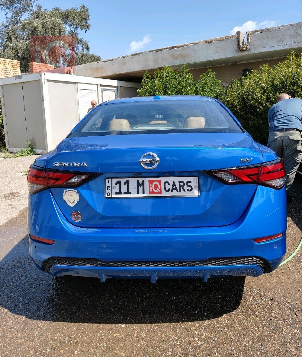 نیسان سێنترا